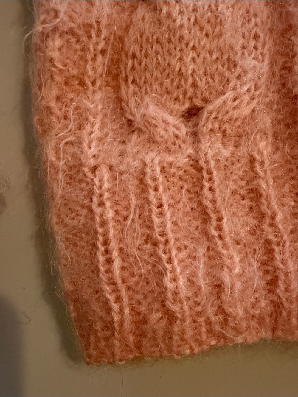 United Colors of Benetton Peach-Pink Cable Knit Button Cardigan - size 50 - Picture 7 of 9